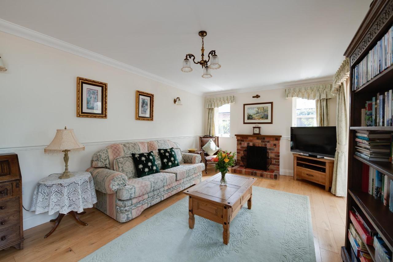 Oak Tree Cottage, Charming, Rural New Forest Home Boldre Eksteriør billede